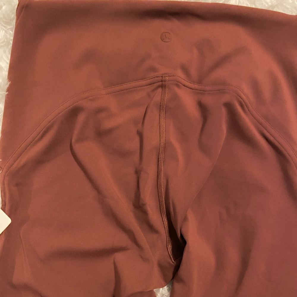 Lululemon InStill High Rise Leggings 25” - Picture 8 of 17